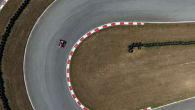 photo aérienne du circuit du grand roussillon